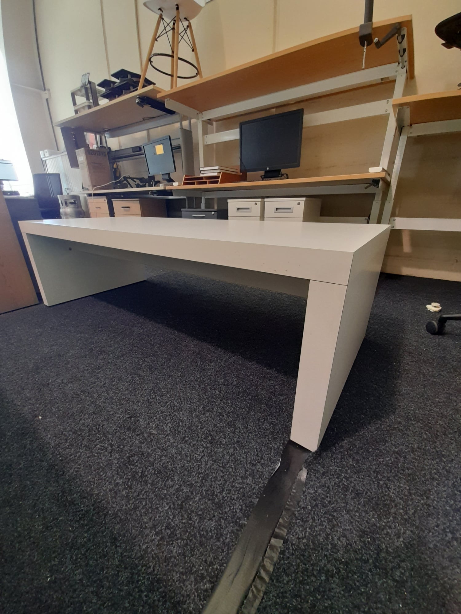 1685mm - Modern Lounge Table - White