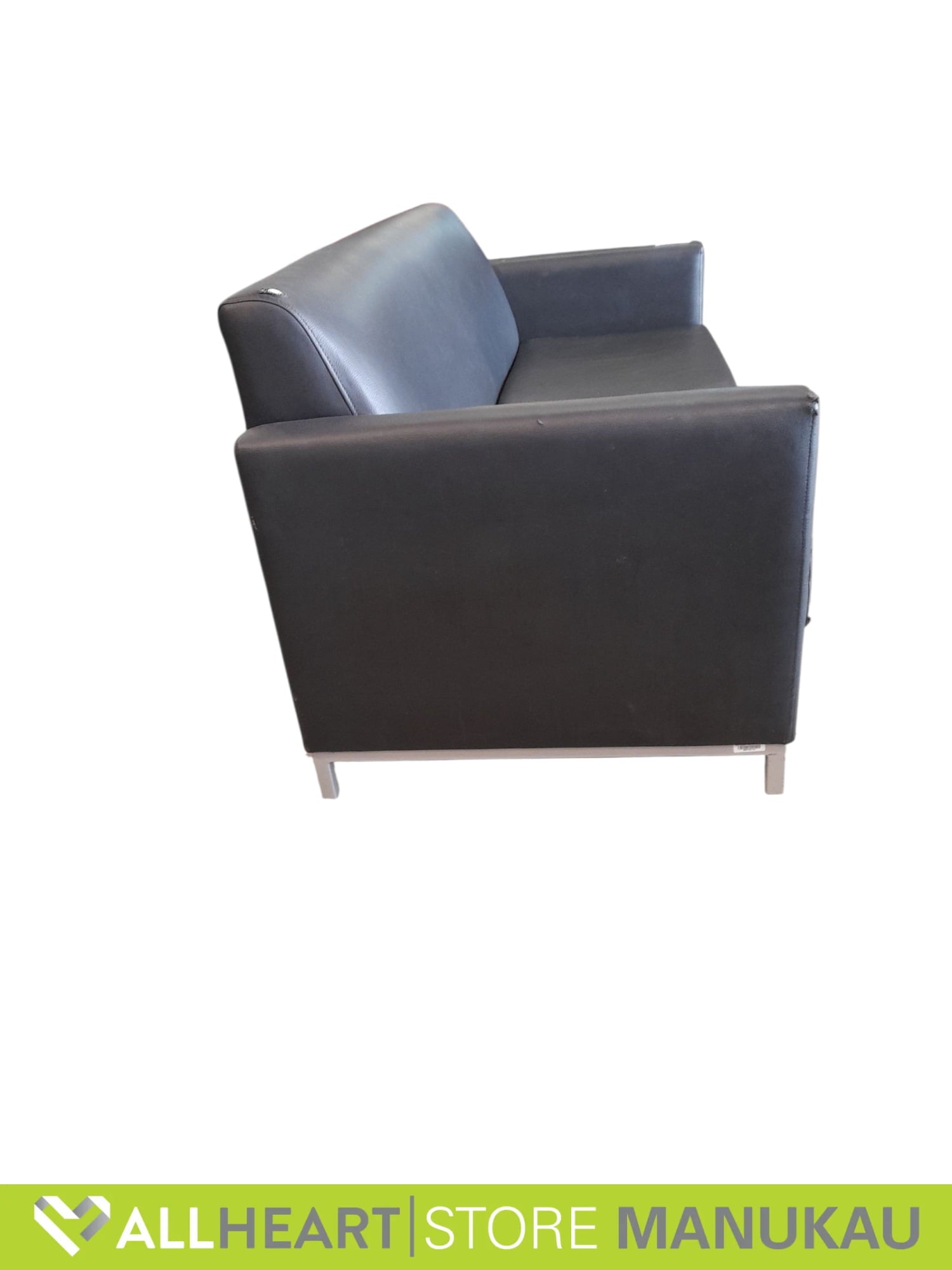 2 seater couch - Furniture