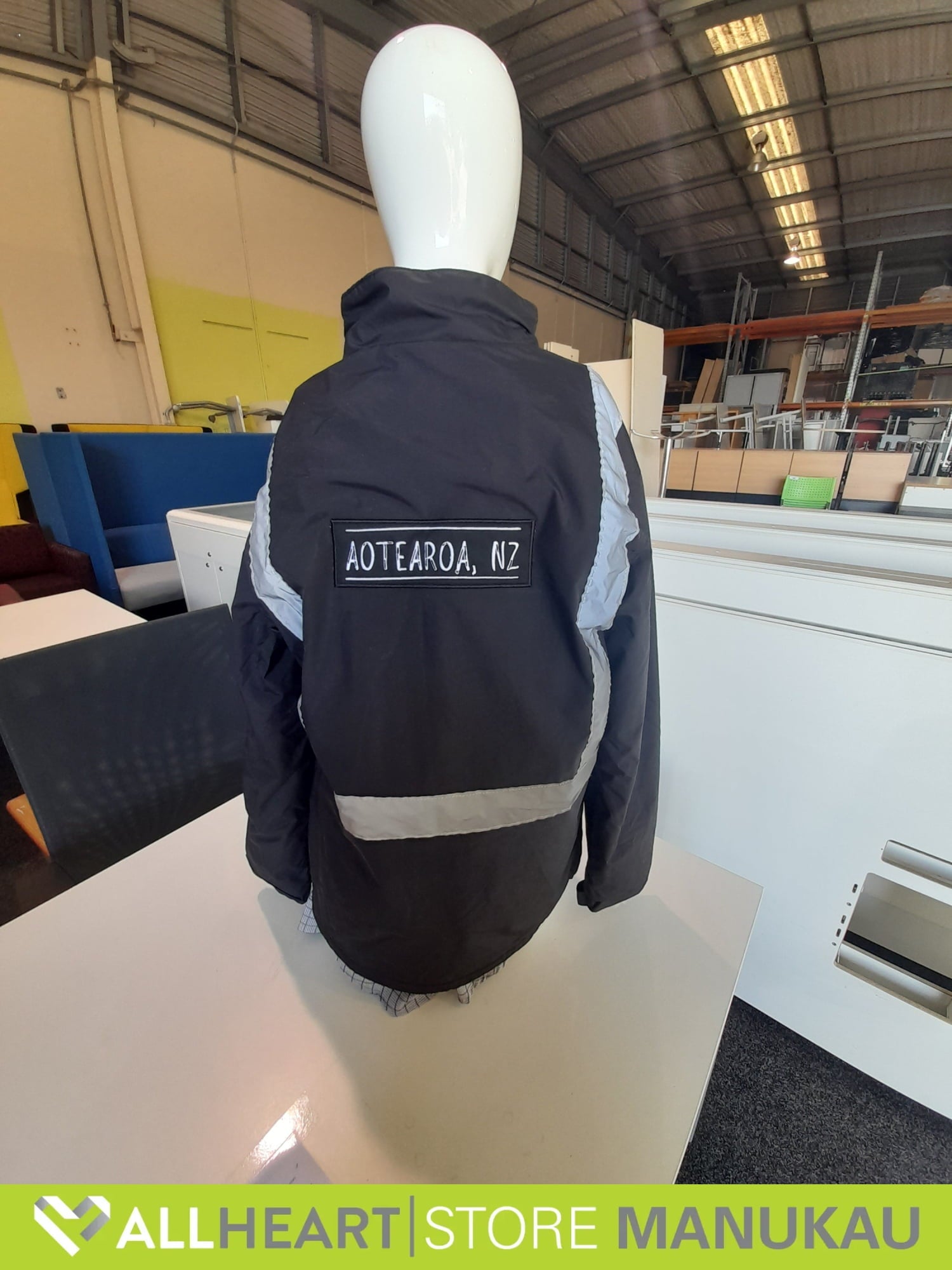 Aotearoa NZ Apparel - Hi Vis Jacket - Black - M