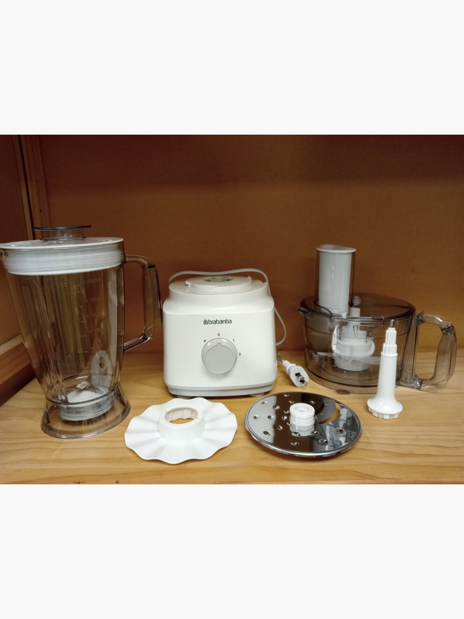 B/E Brabantia 6-in-1 Food Processor - Kitchen Appliance