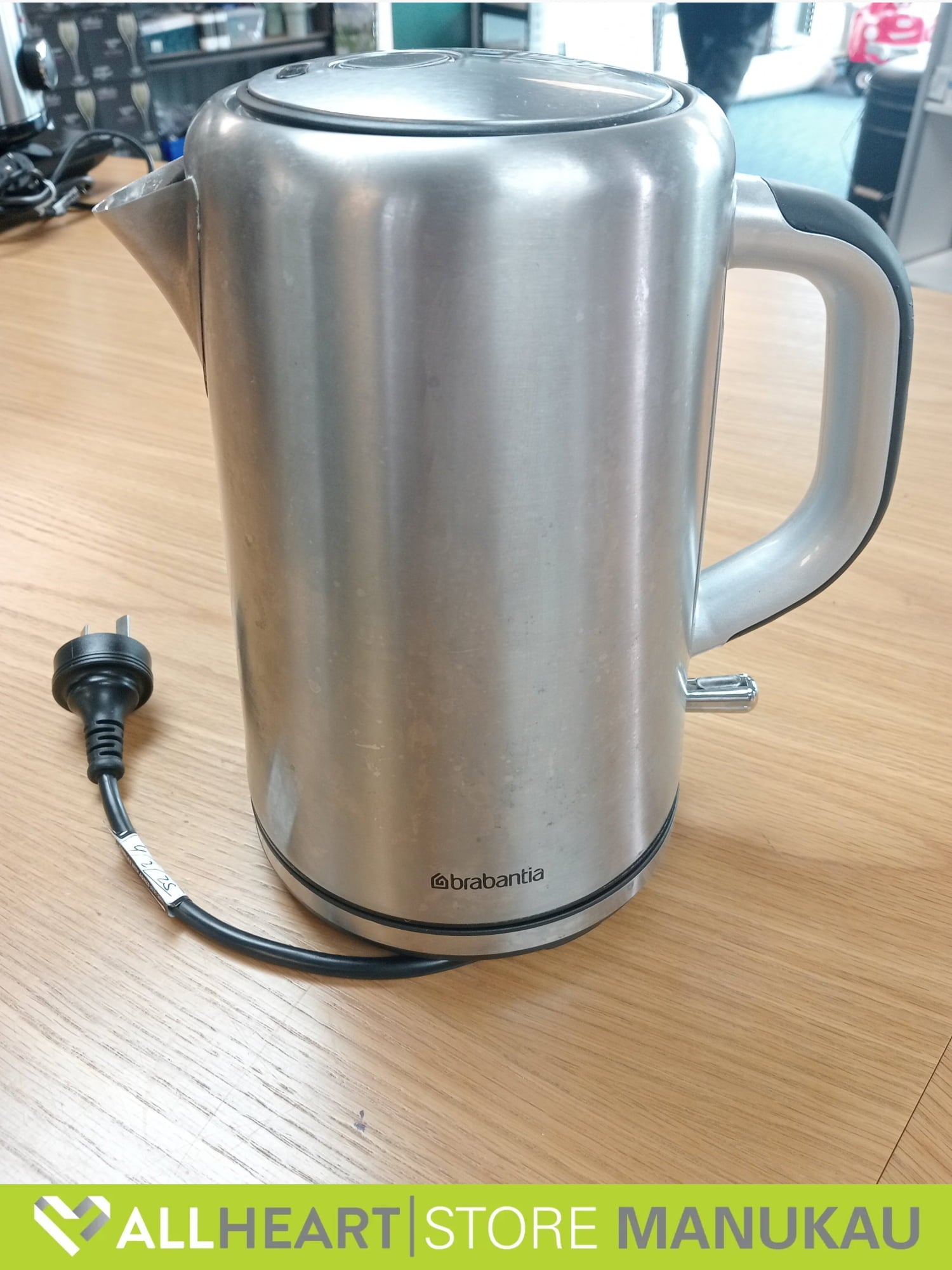 B/E Brabantia stainless steel electric kettle - Kitchen Appliance