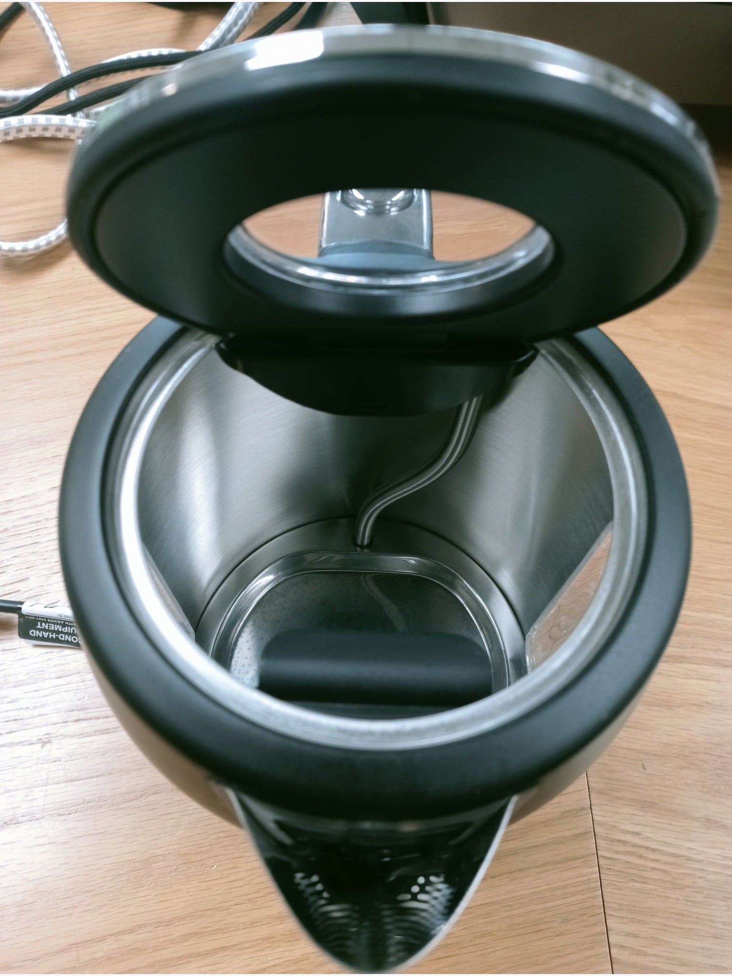 BE Brabantia Kettle 1.7L - Kitchen Appliance