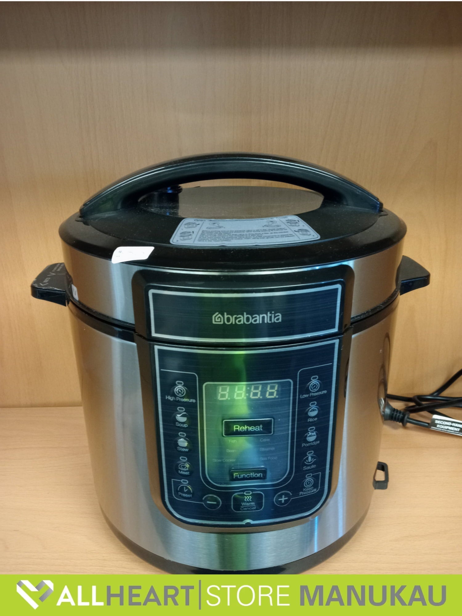 BE Brabantia Multifunctional Pressure Cooker - Kitchen Appliance