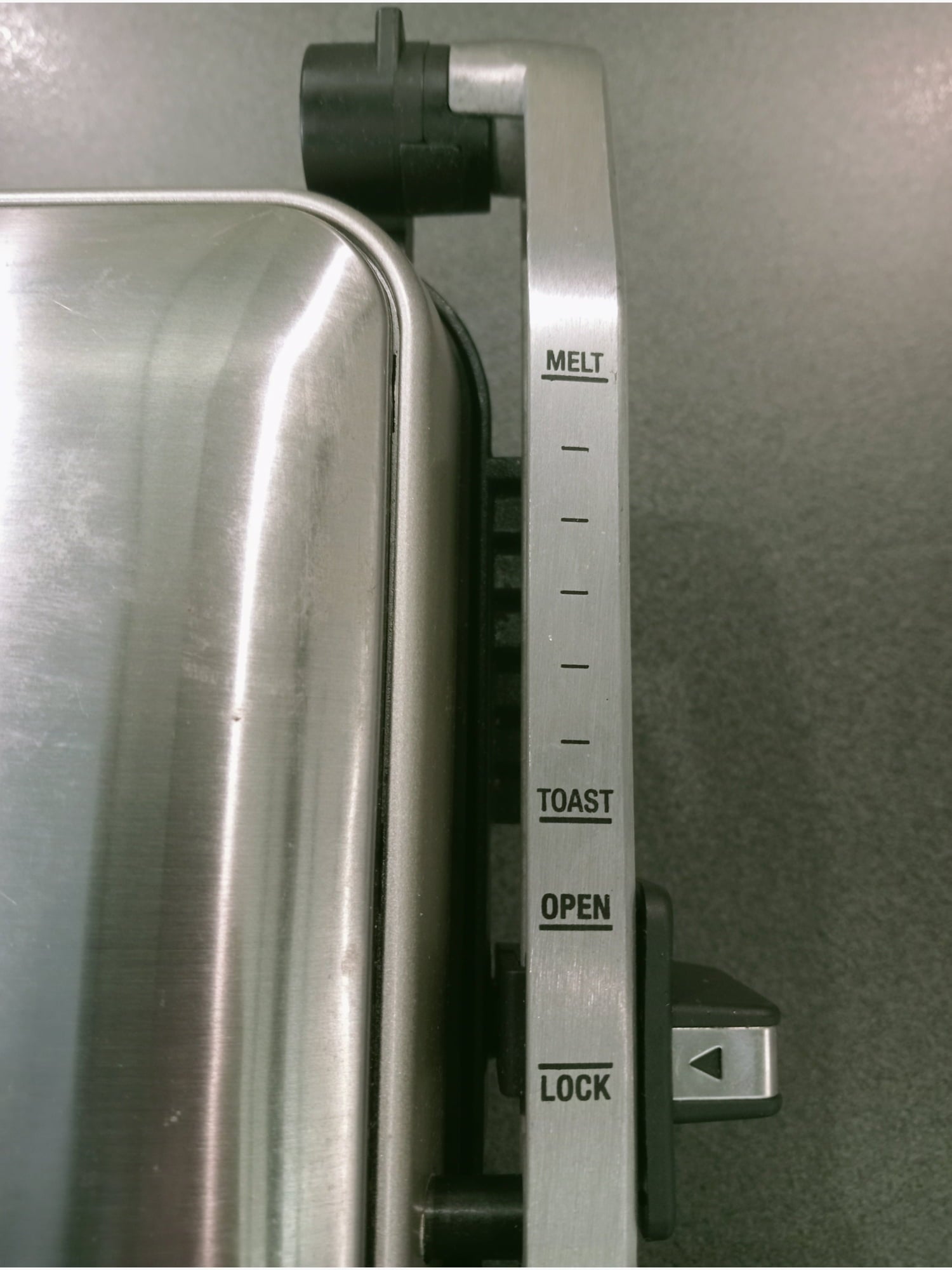 BE Breville Sandwich Press - Kitchen Appliance