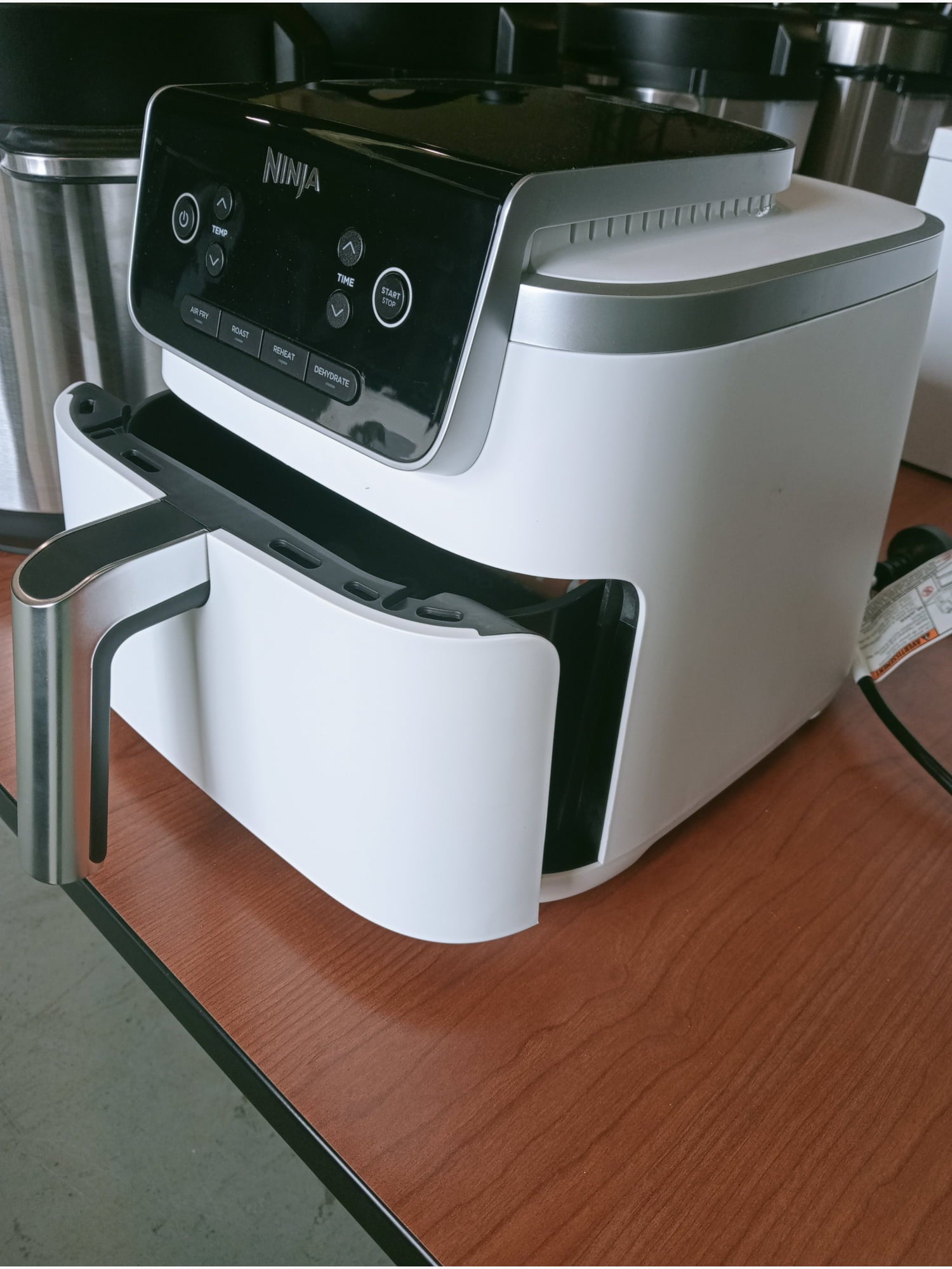 BE Ninja Pro Air Fryer - White - Kitchen Appliance