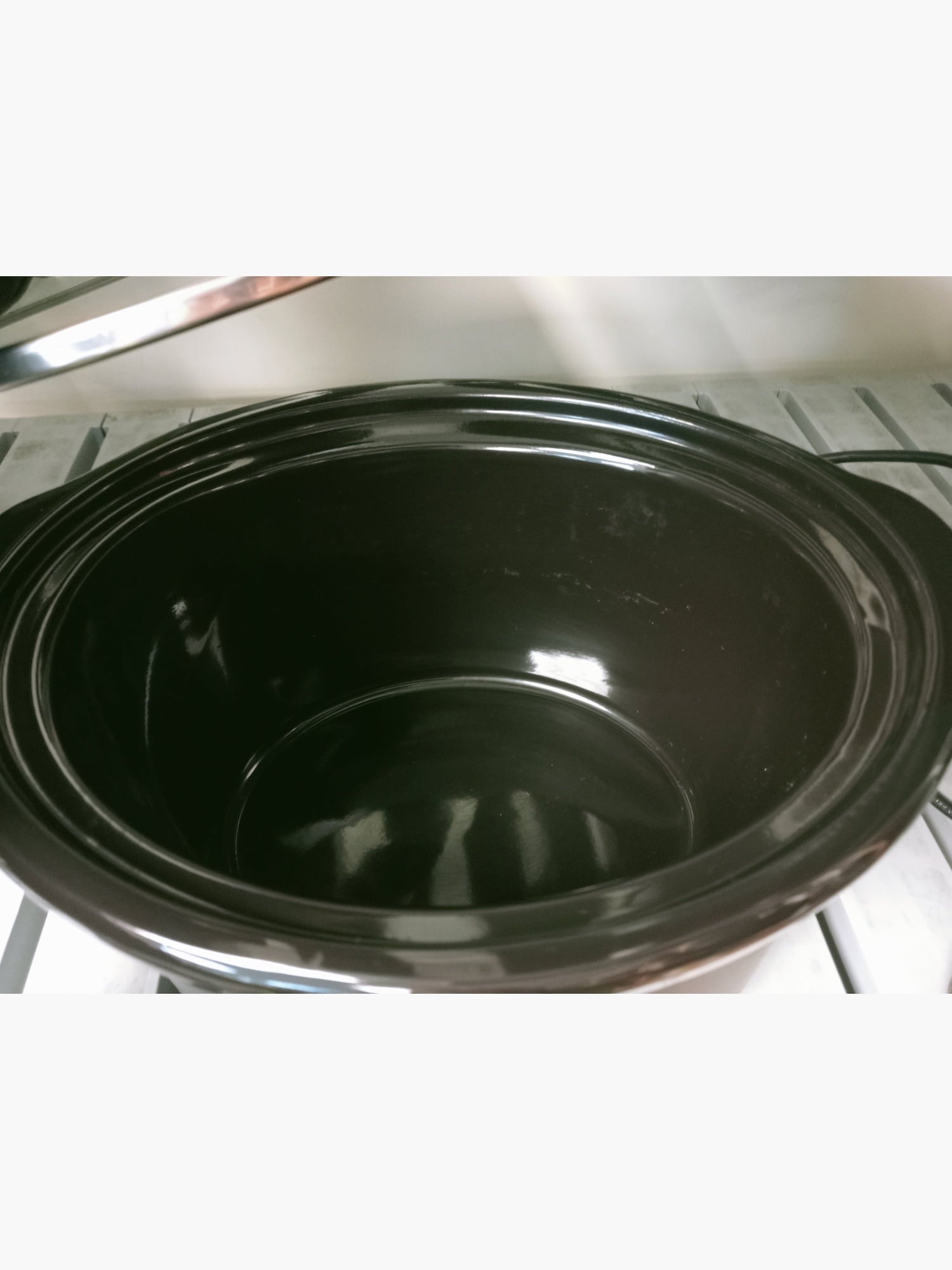 BE Russell Hobbs Slow Cooker 4L - Kitchen Appliance