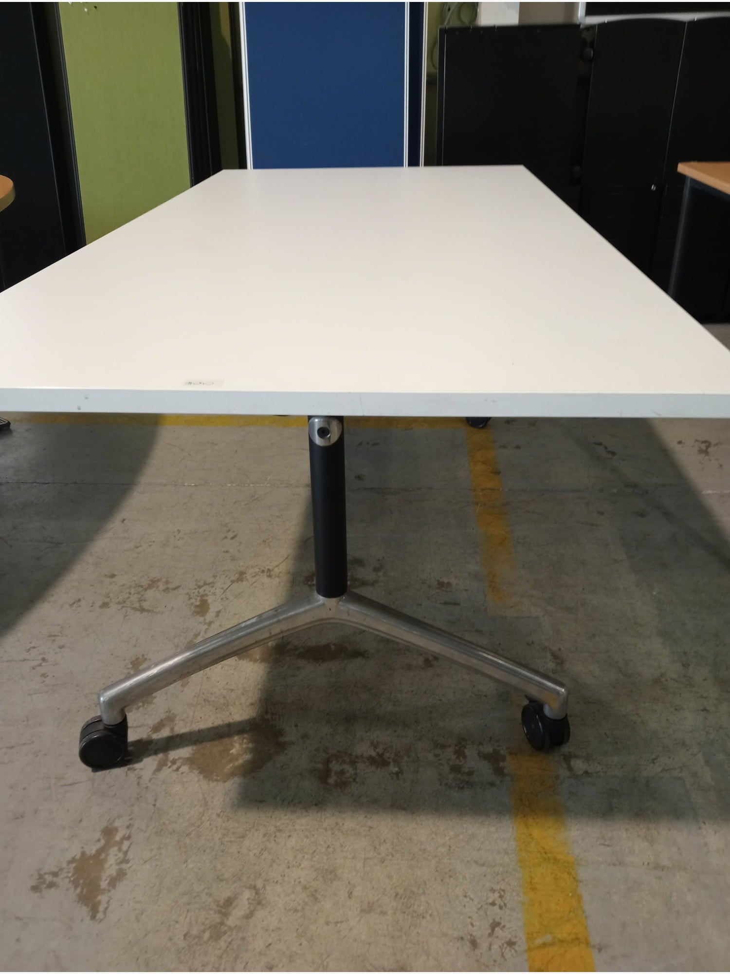 Flip Desk - White - Office furniture