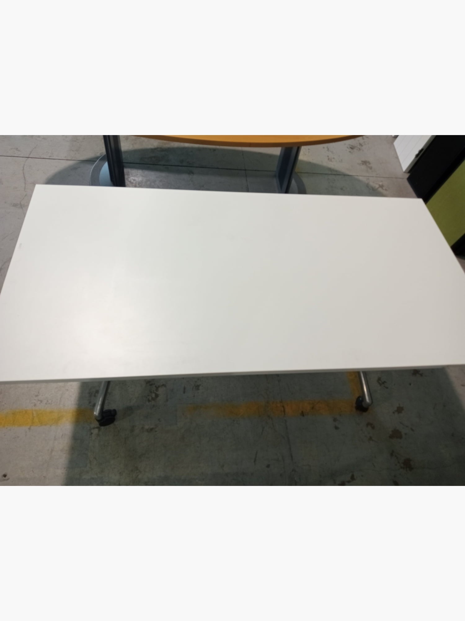 Flip Desk - White - Office furniture