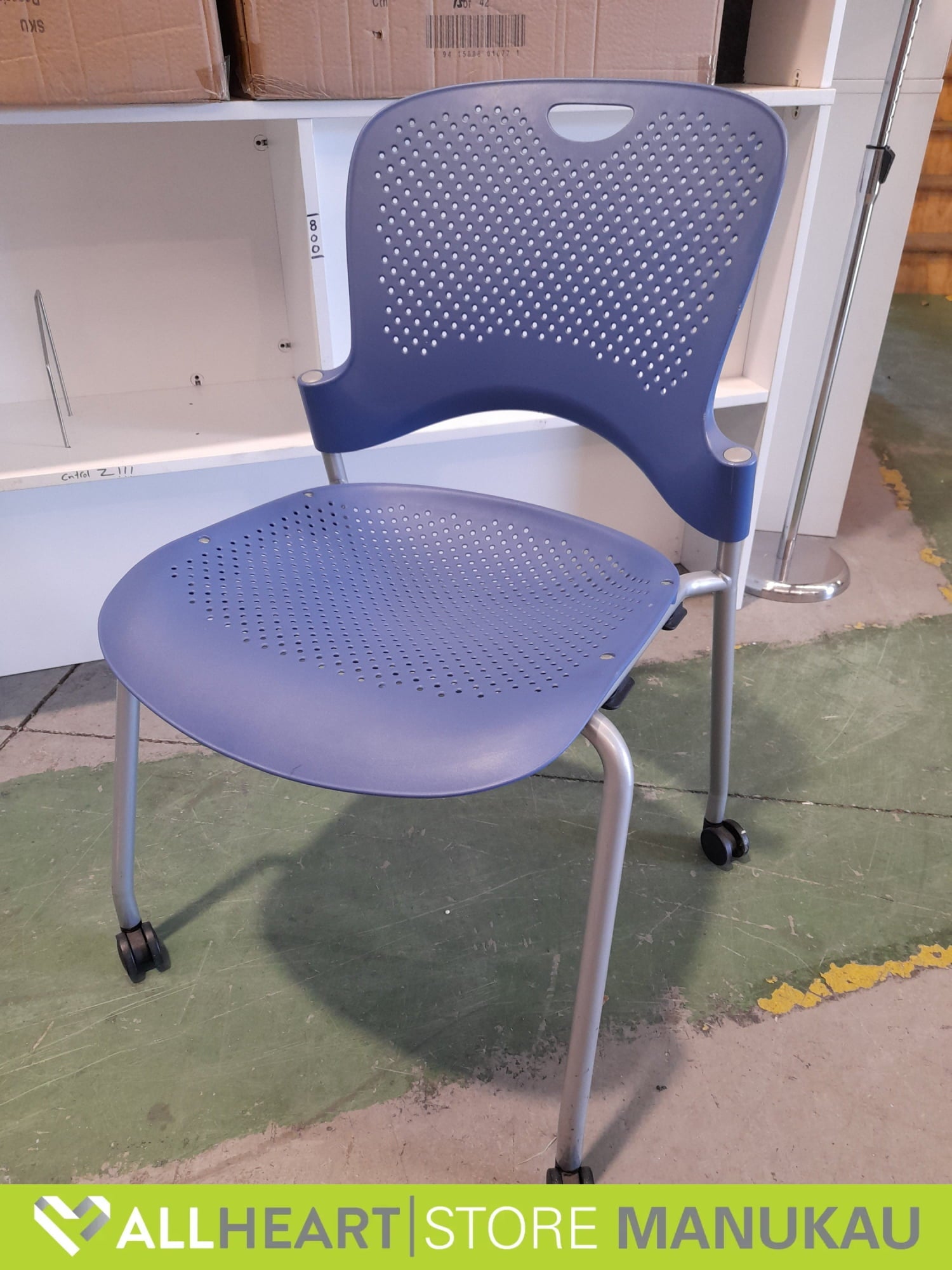 Herman Miller - Stack Chair On Wheels Blue