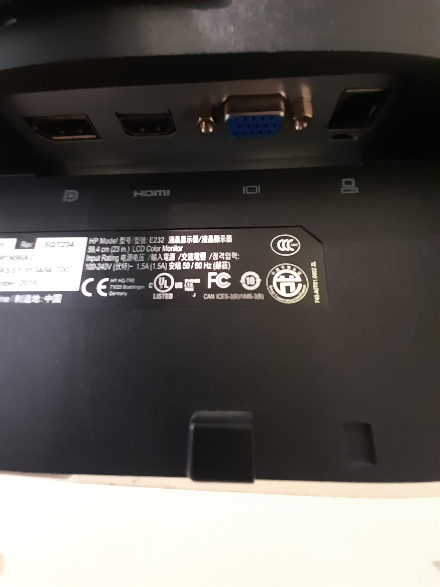 HP EliteDisplay E232 - 23’ Monitor