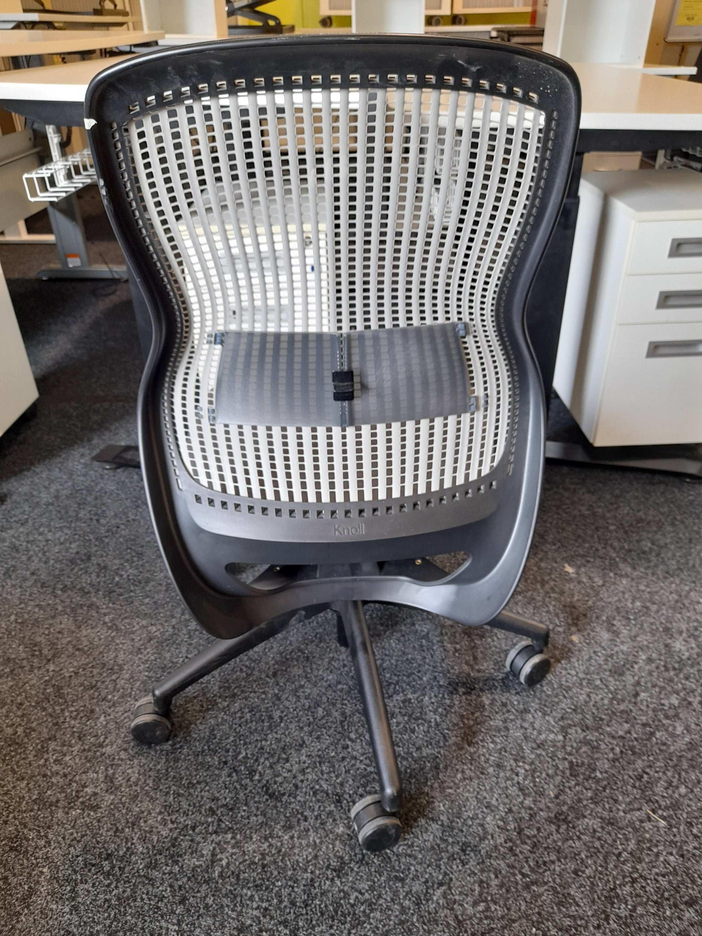 Knoll Generation - Office Chair - Grey