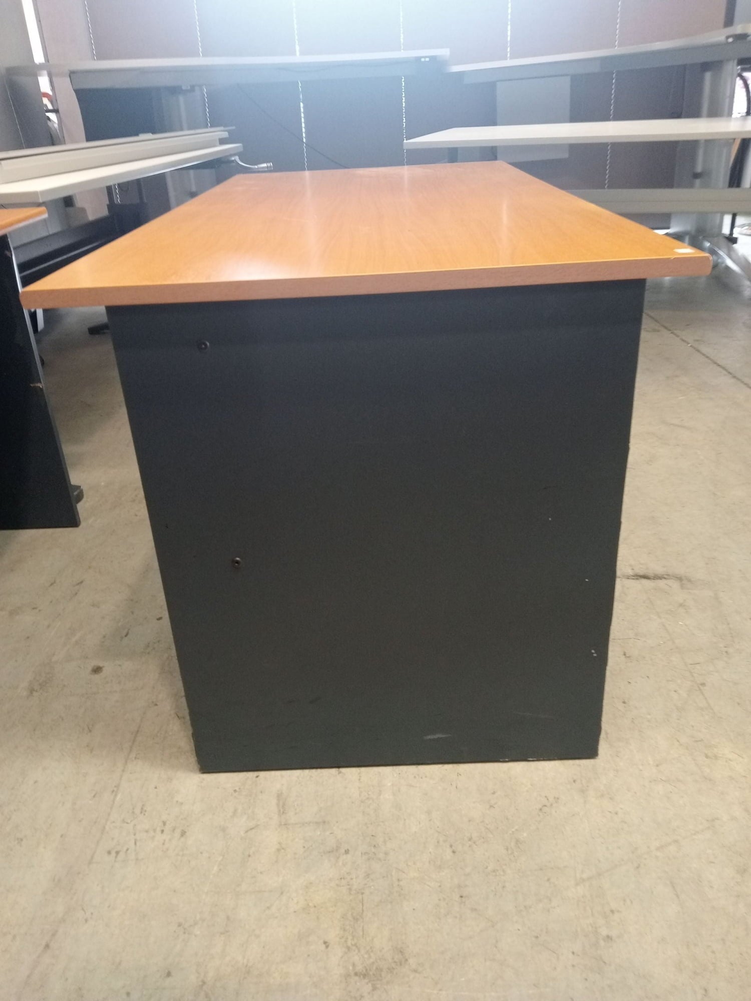 Modesty desk - 1800mm - Office furniture