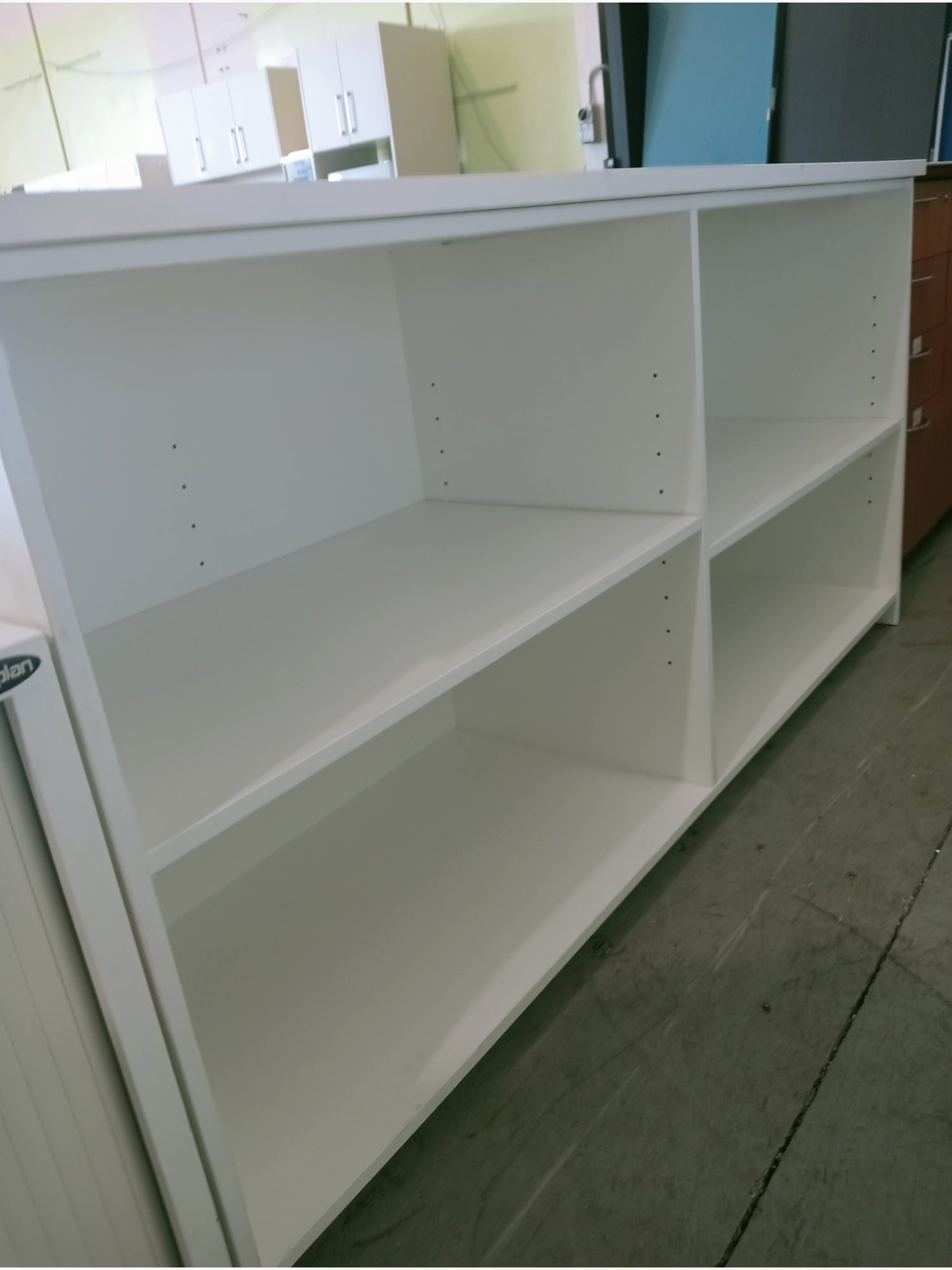 Shelving unit - Furniture
