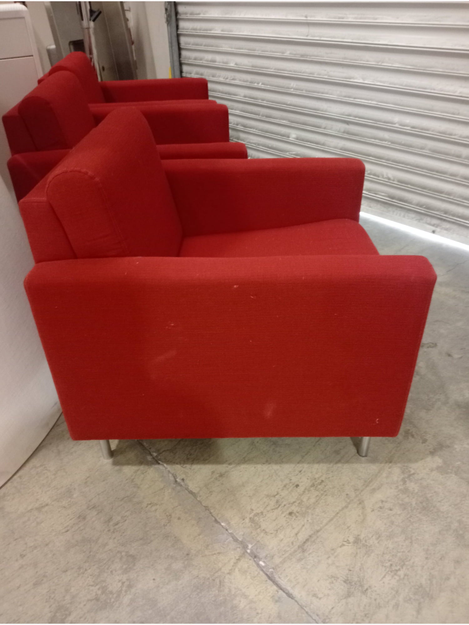 Single Sofa - Red - Furniture