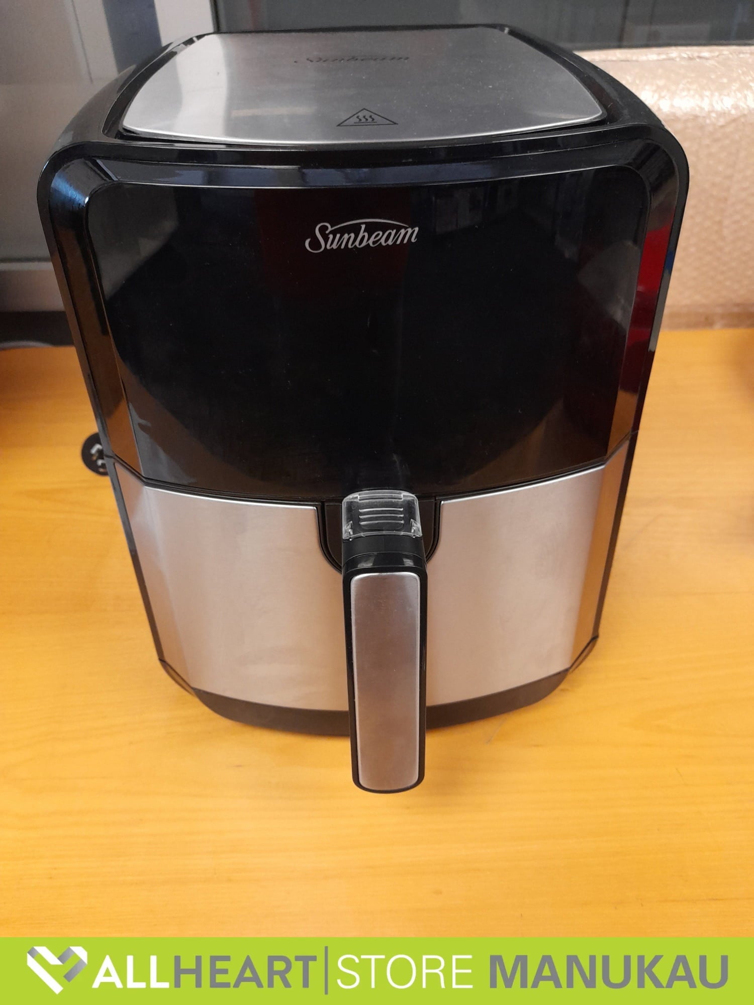 B/E Sunbeam Air Fryer - 5L - Black - Kitchen Appliance