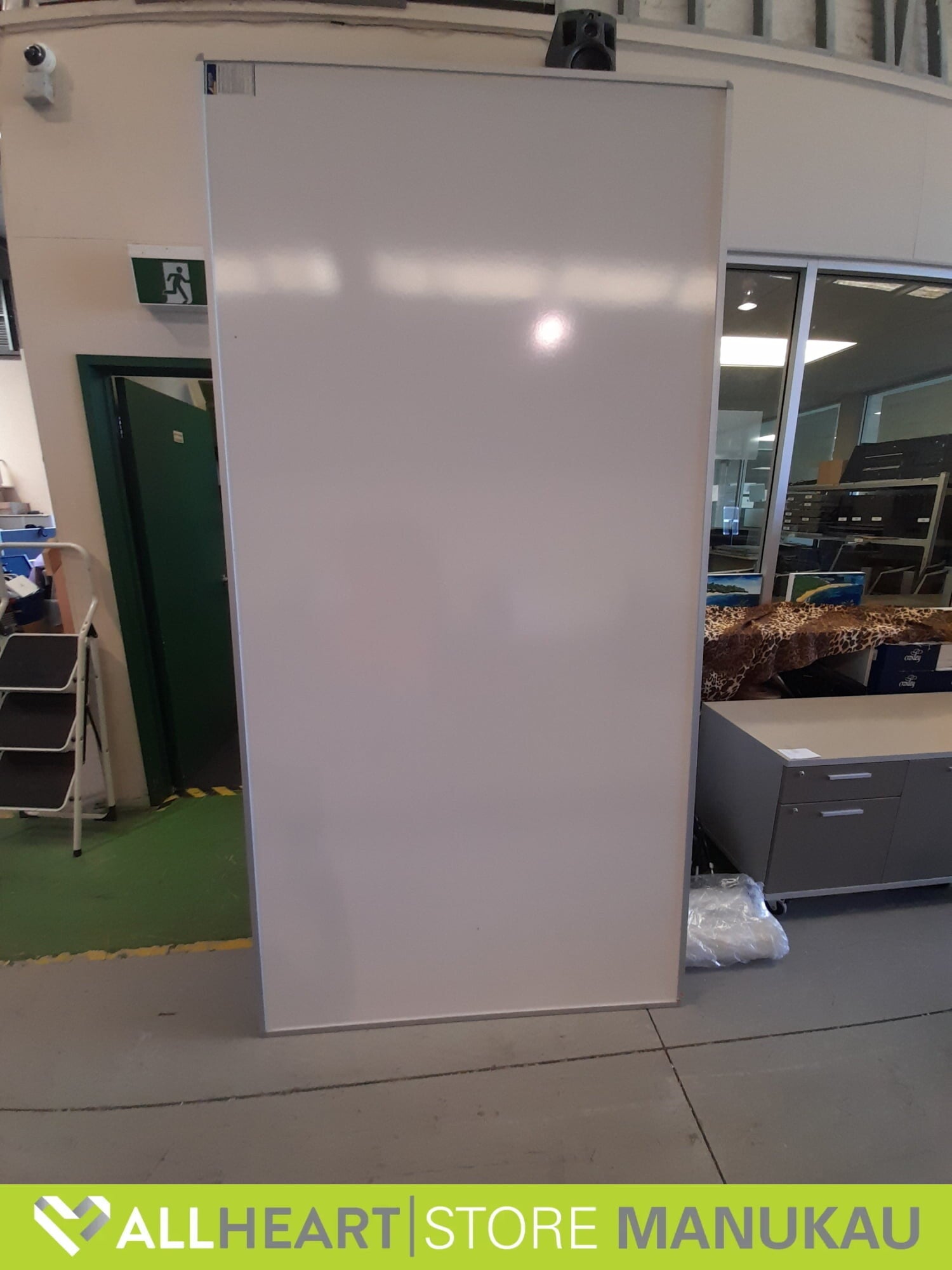 Whiteboard - One Side - 2420mm x 1220mm - V10
